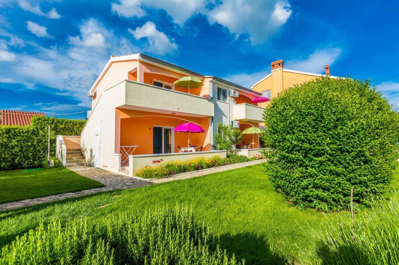 Apartmani Albi Zaton  Exterior photo